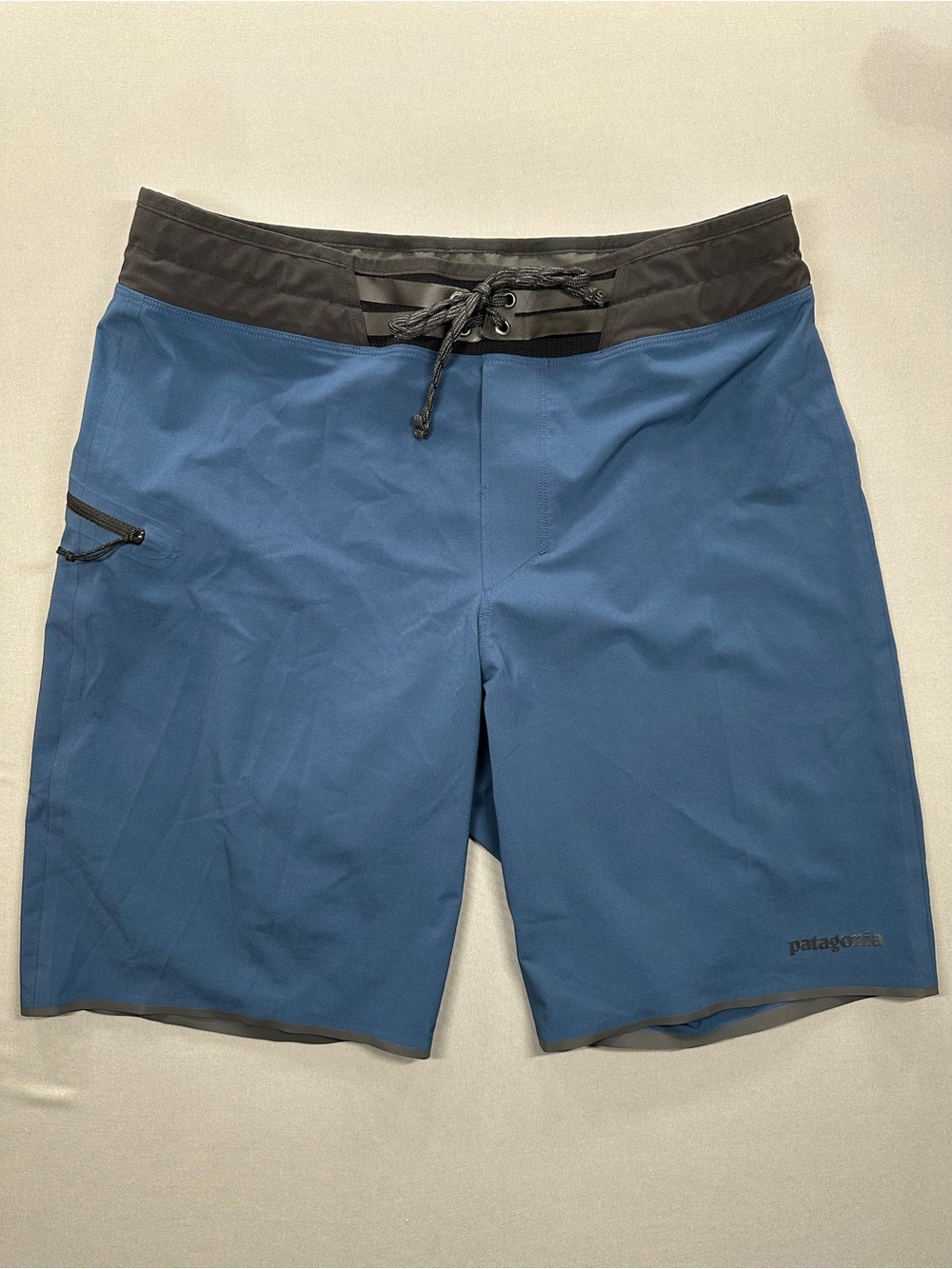 Patagonia Hydrolock Boardshorts, Contoured Waistband System - Mens 31